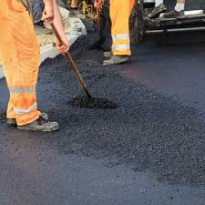 Why Choose Us For All Your Driveway Paving Needs in Crompond, NY?